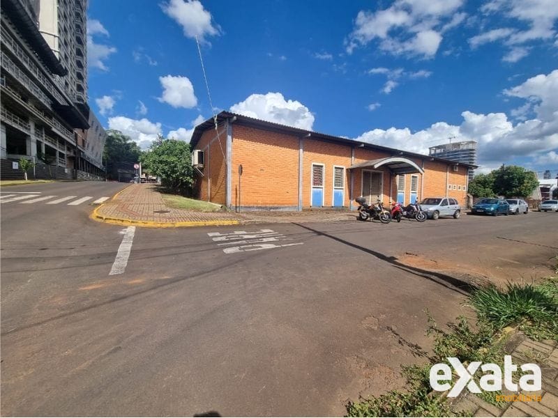 PAVILHÃO/BARRACÃO - PASSO DOS FORTES 3