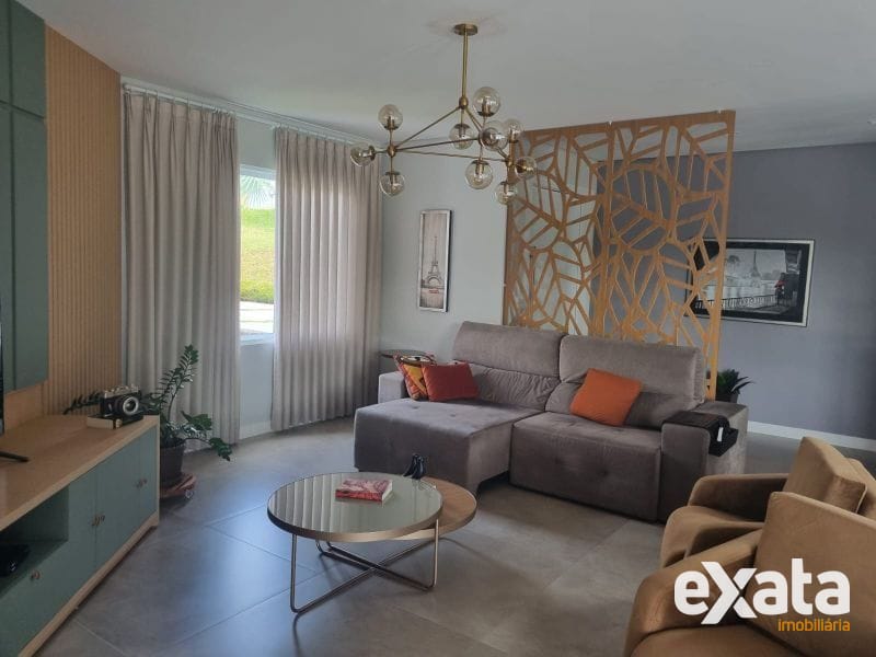 CASA EM CONDOMÍNIO FECHADO - ESPELHO DAS ÁGUAS 5