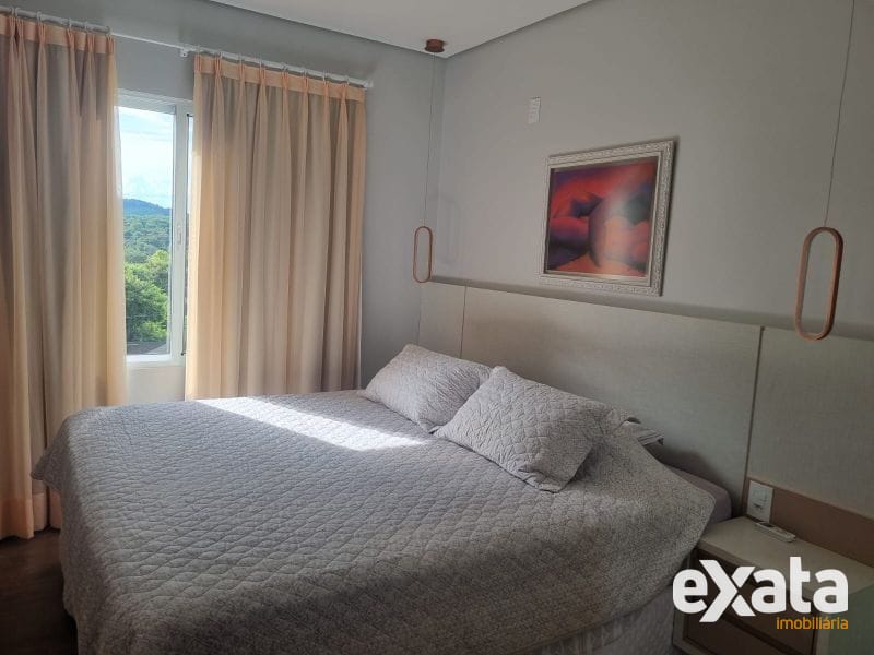CASA EM CONDOMÍNIO FECHADO - ESPELHO DAS ÁGUAS 10