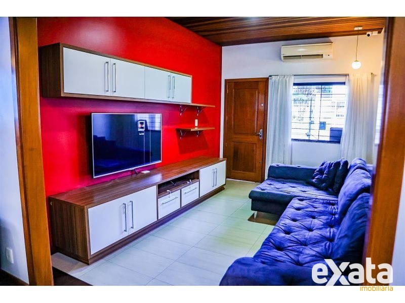 CASA - PARQUE DAS PALMEIRAS 30