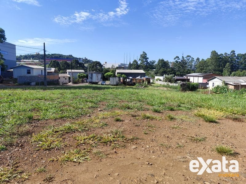 TERRENO - ÁGUA SANTA 4