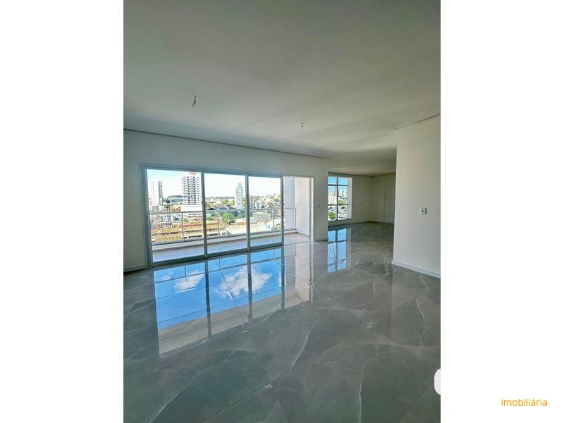 APARTAMENTO - CENTRO 3