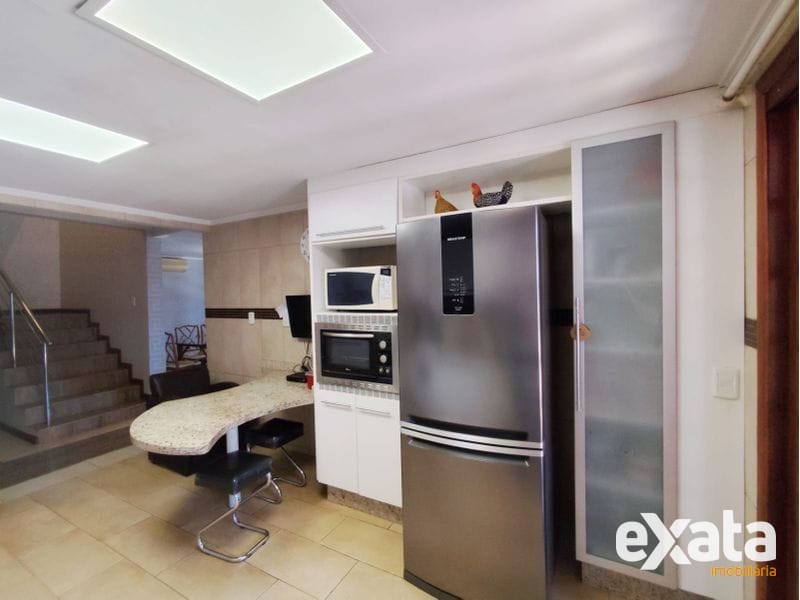 CASA EM CONDOMÍNIO FECHADO - ESPELHO DAS ÁGUAS 10