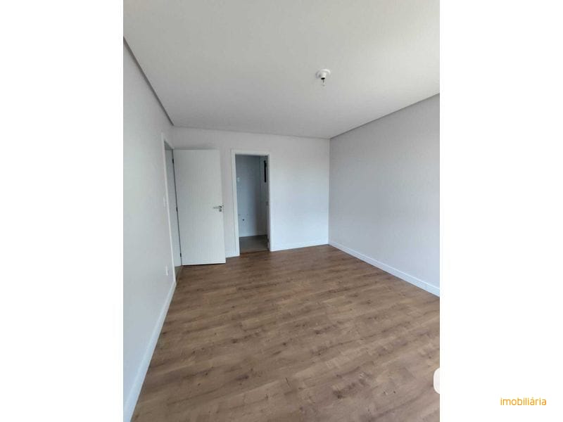 APARTAMENTO - PRESIDENTE MÉDICI 13