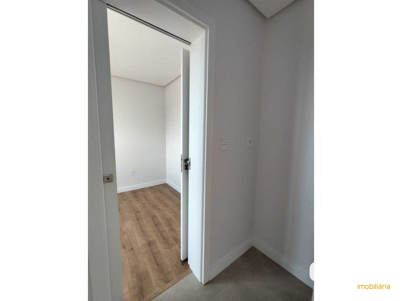 APARTAMENTO - PRESIDENTE MÉDICI 15