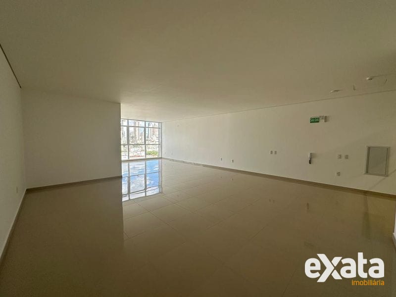 SALA COMERCIAL - CENTRO 4