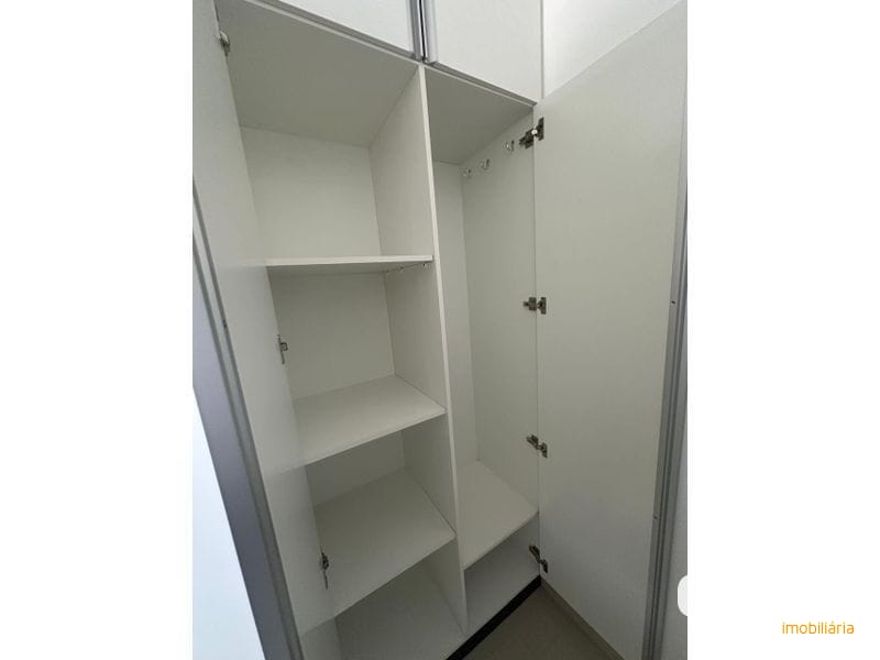 SALA COMERCIAL - CENTRO 8