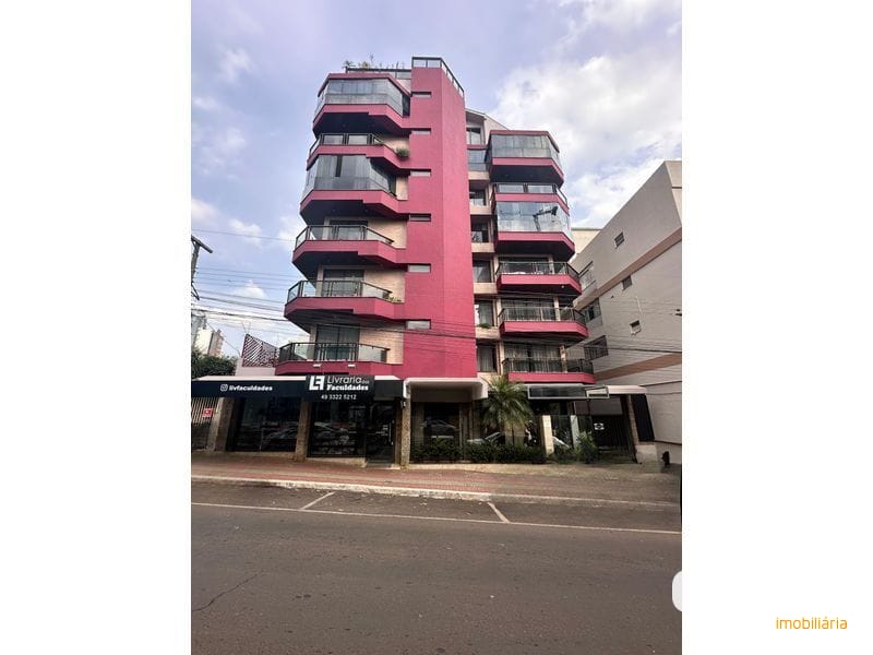 APARTAMENTO - CENTRO
