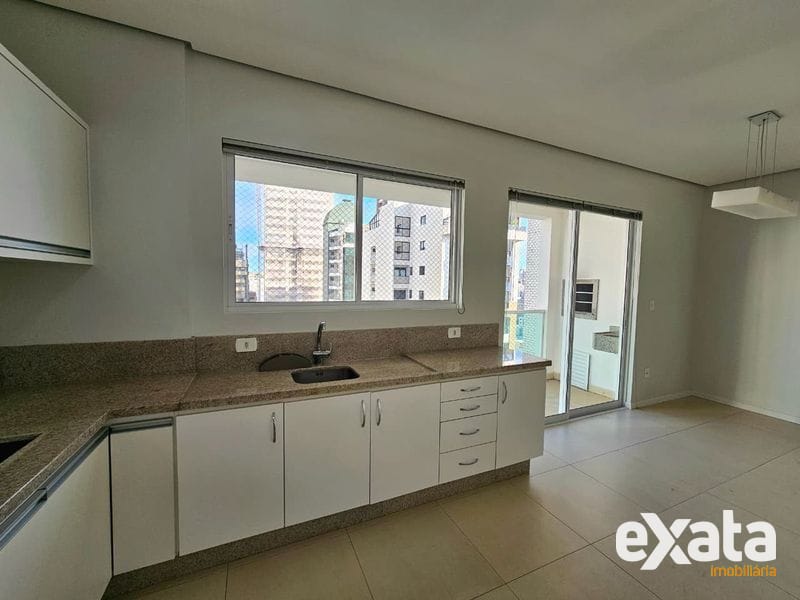 APARTAMENTO À VENDA NO CENTRO- CHAPECÓ SC 6