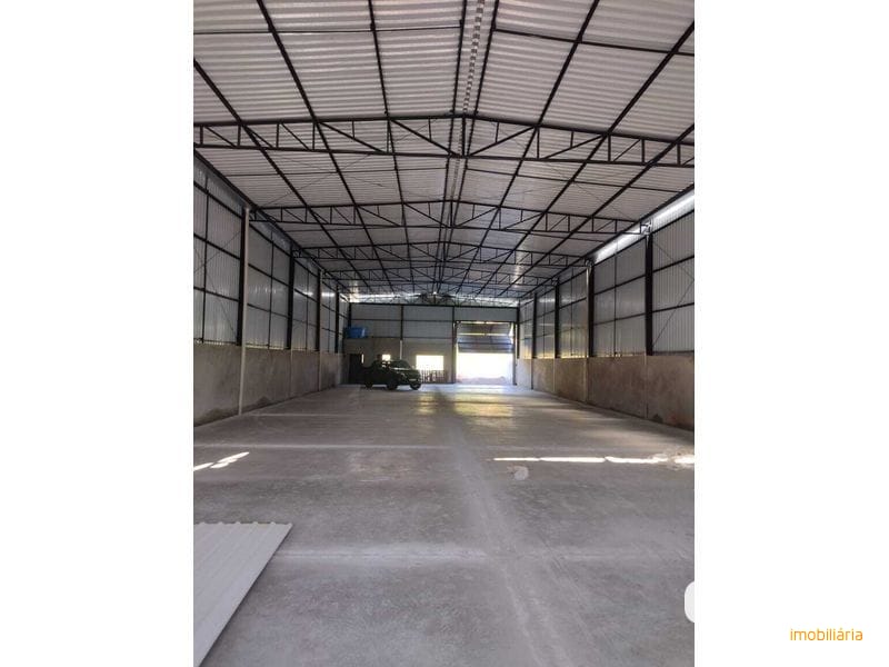 PAVILHÃO/BARRACÃO - CENTRO 4