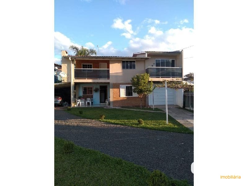 CASA - QUEDAS DO PALMITAL