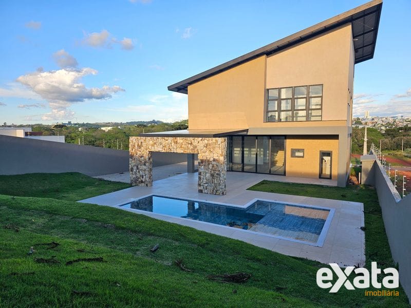 CASA À VENDA NO LOTEAMENTO ÁGUA SANTA- CHAPECÓ SC 24