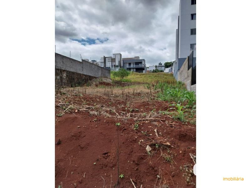 TERRENO - JARDIM EUROPA 3
