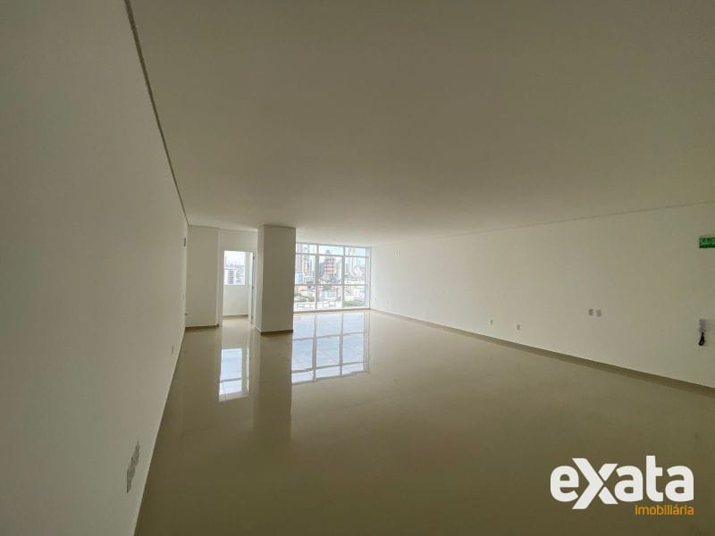 SALA COMERCIAL - CENTRO 4