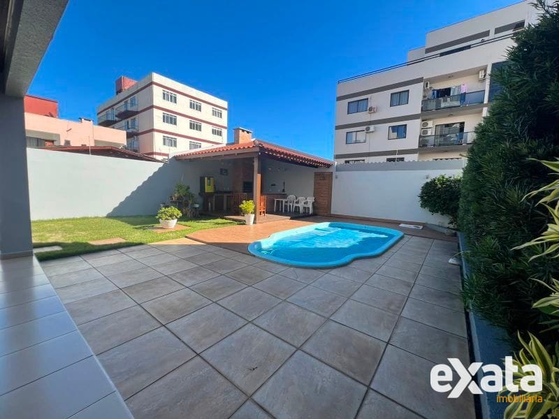 APARTAMENTO - CENTRO 28