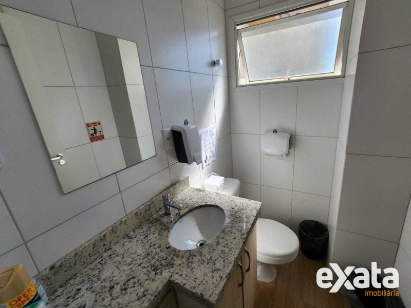 SALA COMERCIAL - CENTRO 12