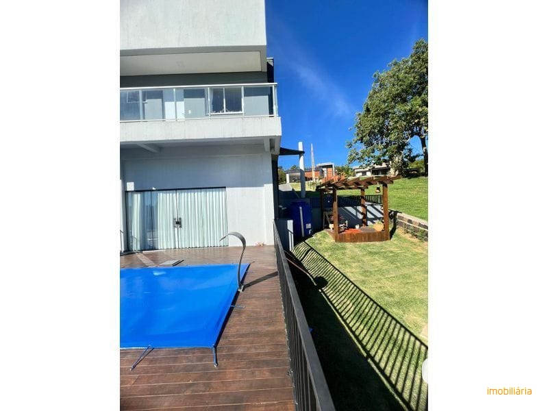 CASA EM CONDOMÍNIO FECHADO - ESPELHO DAS ÁGUAS 24