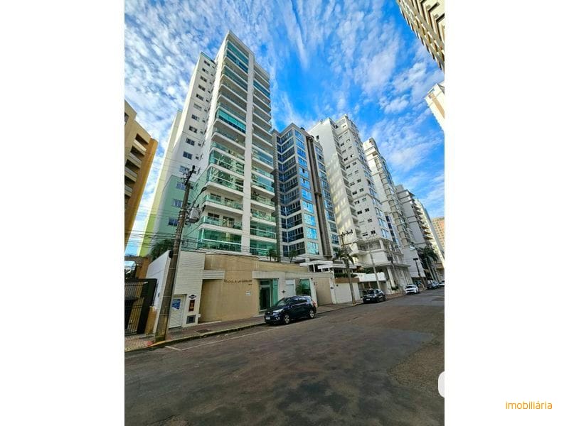 APARTAMENTO - CENTRO
