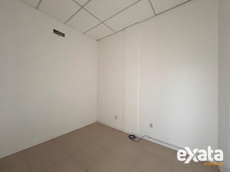 SALA COMERCIAL - SAIC 9