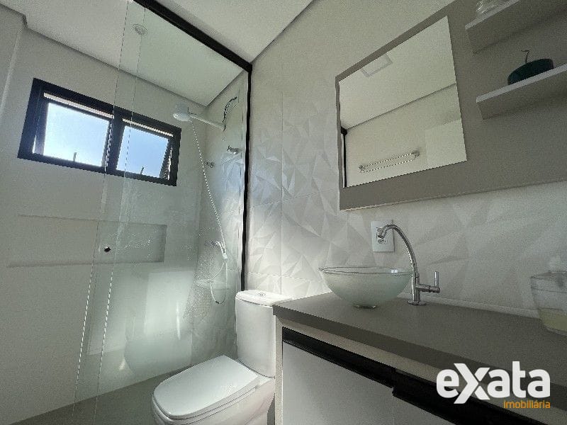 CASA EM CONDOMÍNIO FECHADO - BOUGANVILLE 12