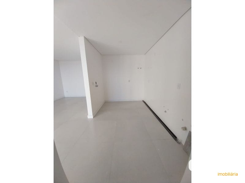 APARTAMENTO - UNIVERSITÁRIO 4