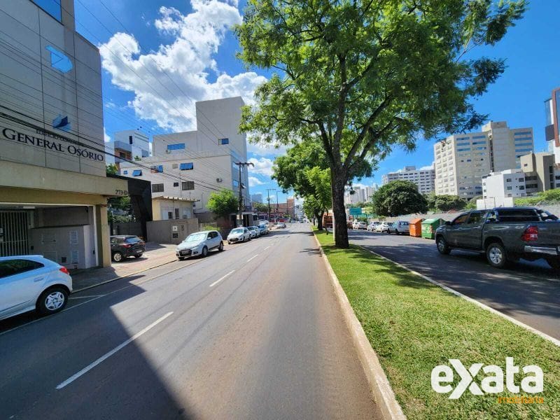 SALA COMERCIAL - CENTRO 13