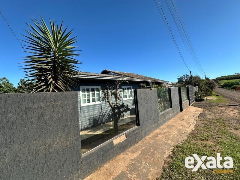 CASA - QUEDAS DO PALMITAL