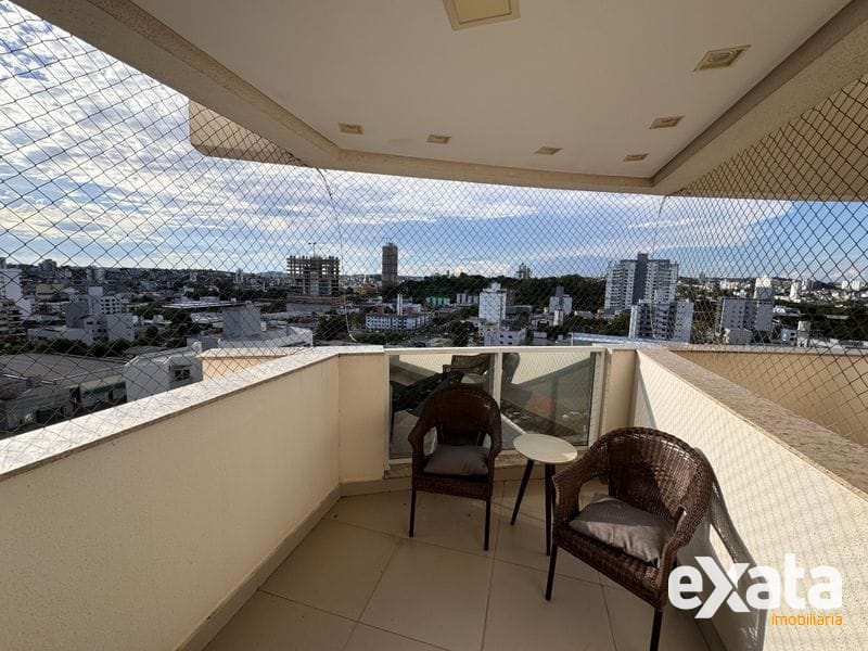 APARTAMENTO - PRESIDENTE MÉDICI 32