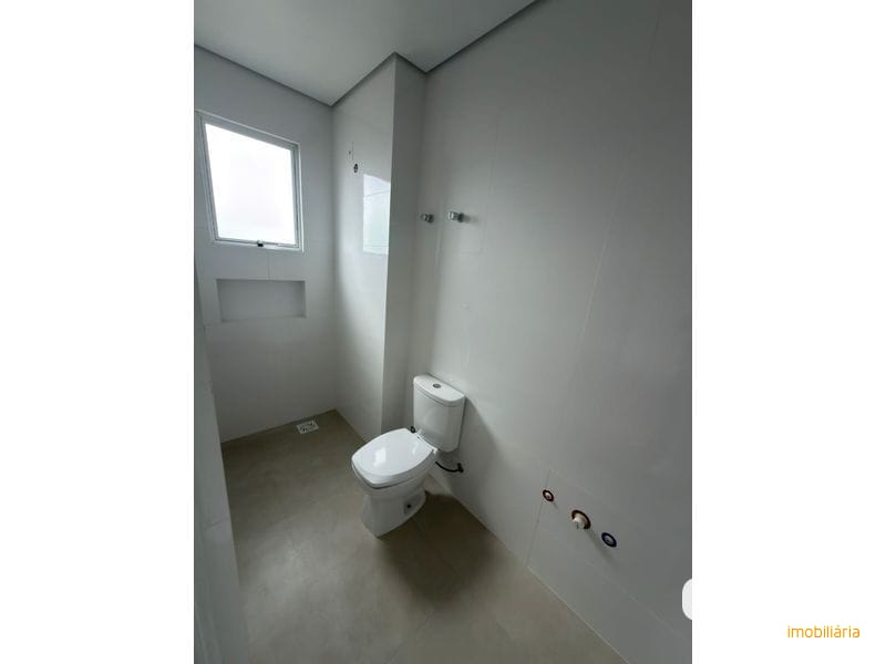 APARTAMENTO - ESPLANADA 7
